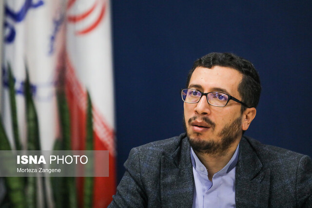 رسانه‌ها بخواهند وسط بازی دربیاورند حذف می‌شوند