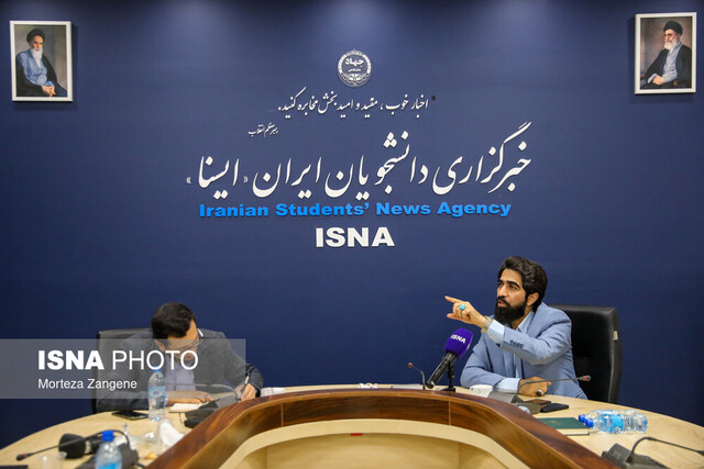 رسانه‌ها بخواهند وسط بازی دربیاورند حذف می‌شوند