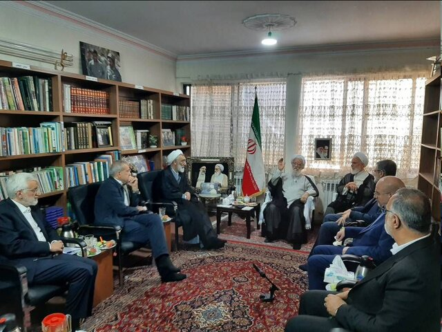 ۱۰ روز تا انتخابات؛‌ اقتصاد، موضوع اولین مناظره/دیدار نامزدها با موحدی‌کرمانی