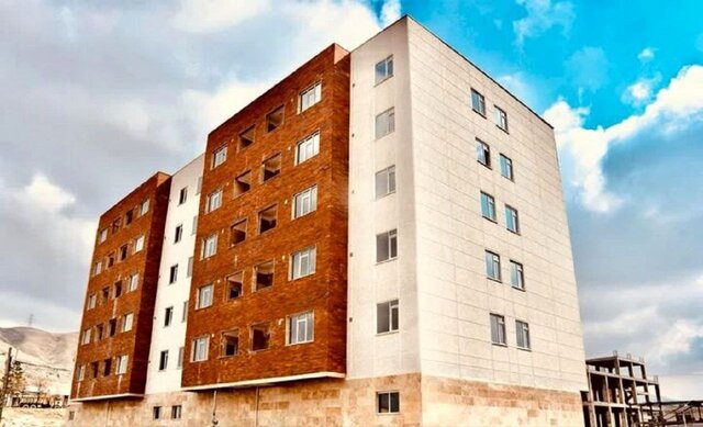 عکس تزئینی است افتتاح ۷۰۰۰ واحد مسکونی و اجرای ۷۸ برنامه طی دهه فجر در کرمان